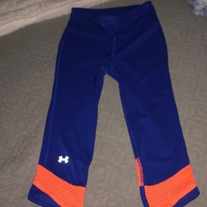 Adorable UnderArmor Work out leggings!!